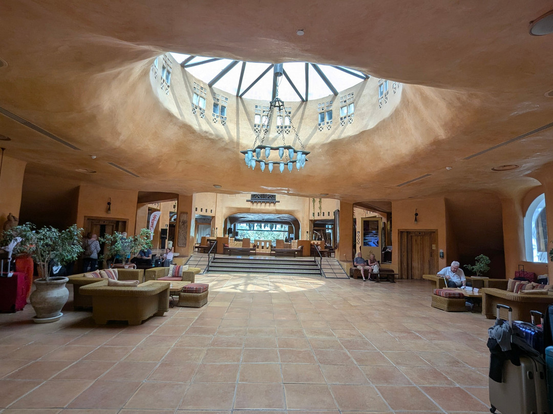 欧德赛海水浴场度假村主图