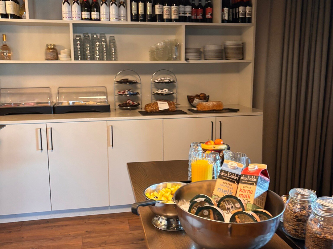Restaurant & Hotel Monopole Harderwijk主图