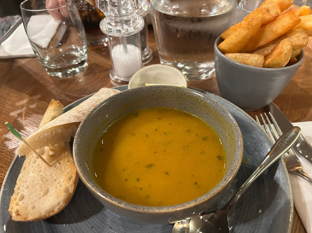 Kelston餐馆和美食-The Globe Inn Newton St. Loe