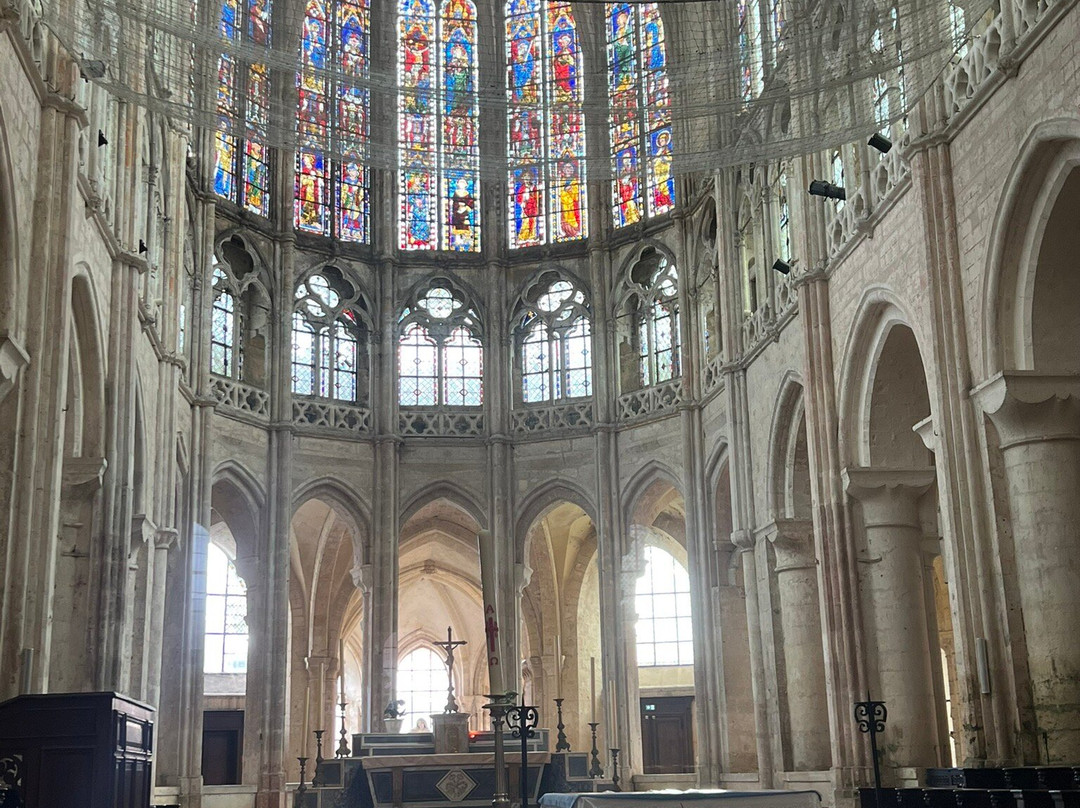 Église Saint-Pierre-沙特尔必去景点