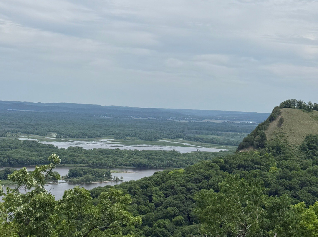 Great River Bluffs State Park-威诺纳必去景点
