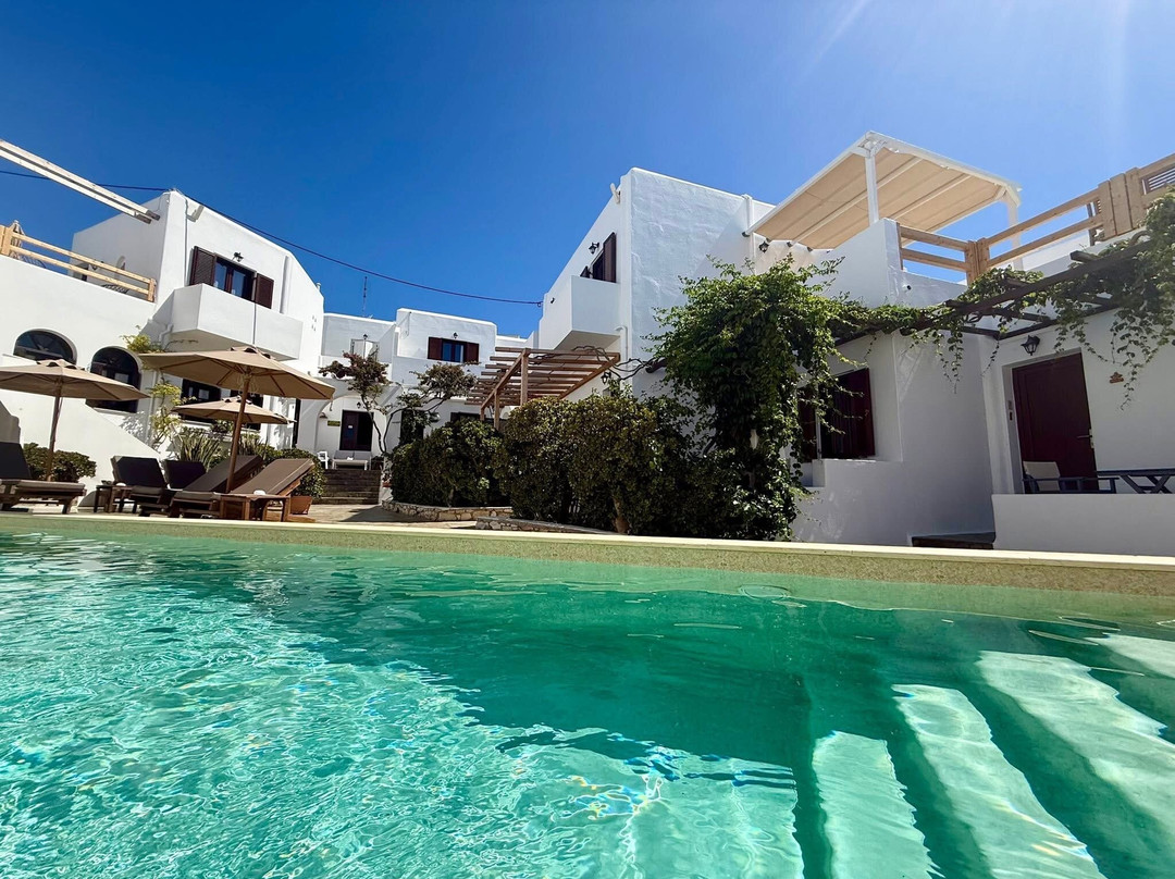 Christina Hotel, Adults Only, Heated Salt Water Pool主图