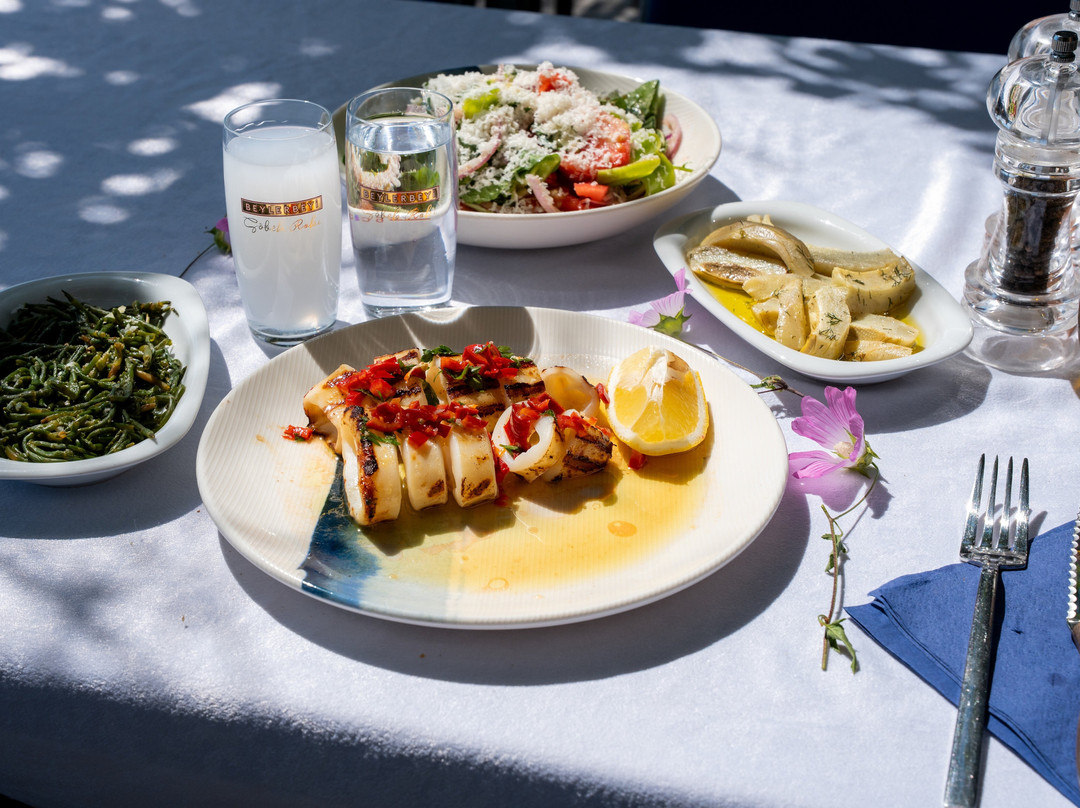 Şah Restaurant & Cafe