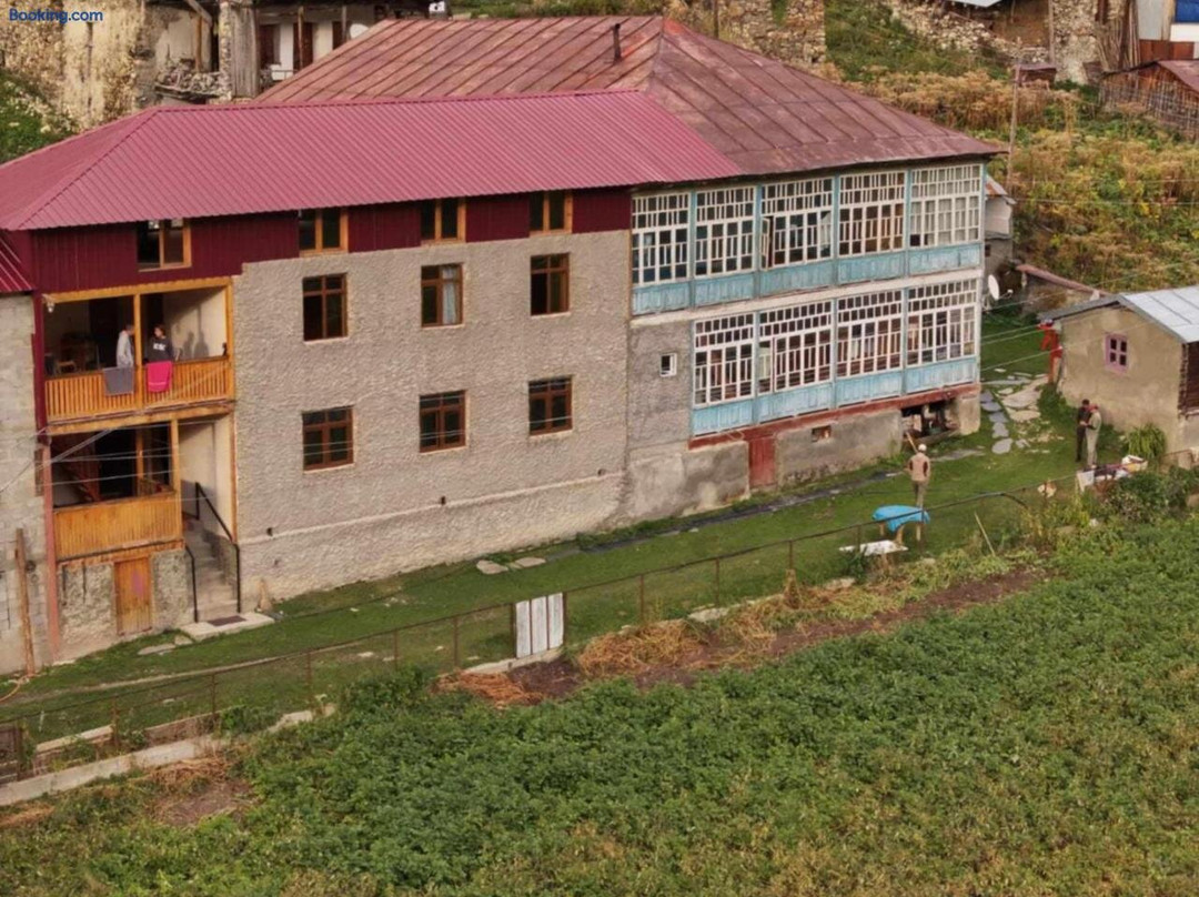 Guest House Emzar and Chuta