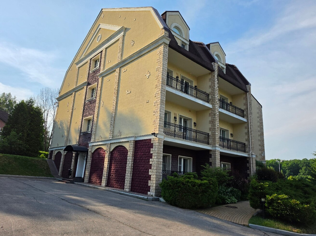 Grumant Resort and SPA主图