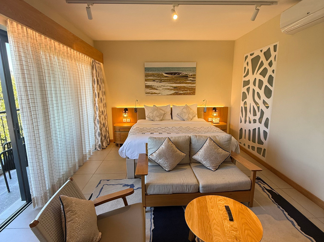 海洋溪海滩酒店主图