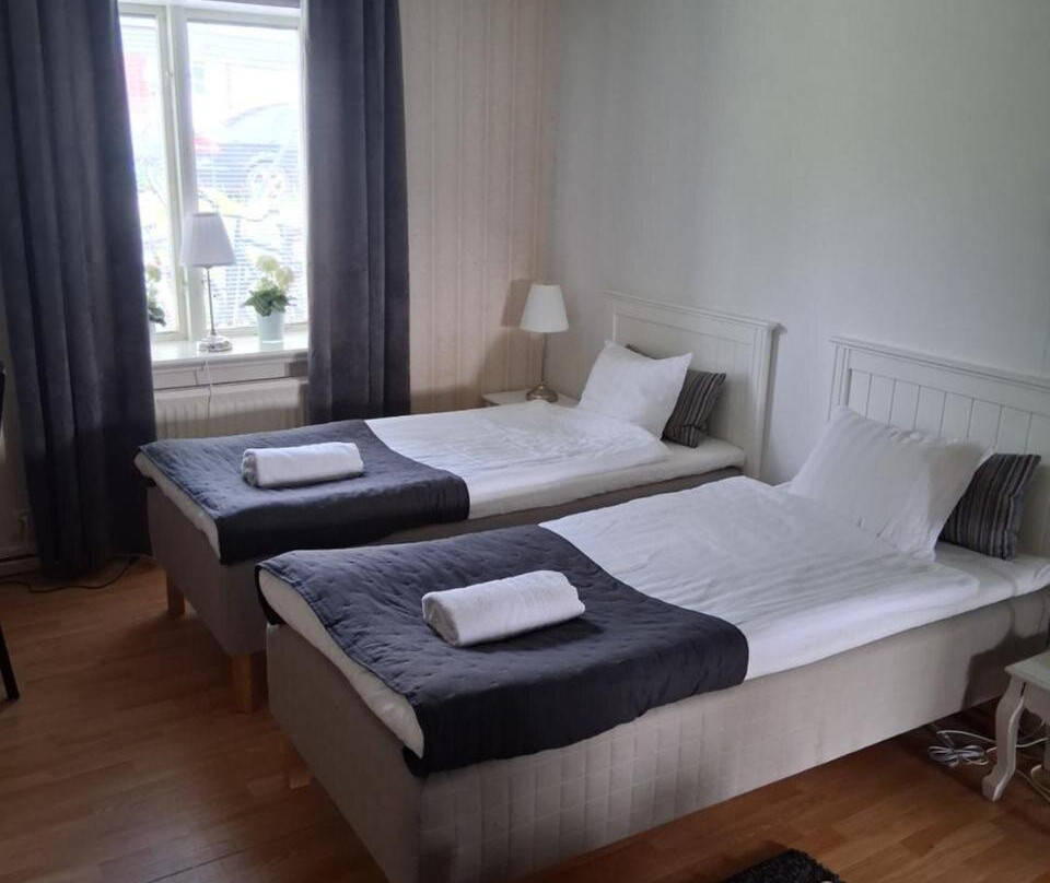 Skarplinge酒店住宿-Skarplinge Gastis B&B