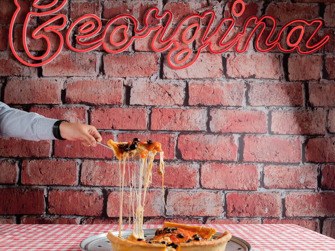 Georgina Chicago Style Pizza – Ibarra