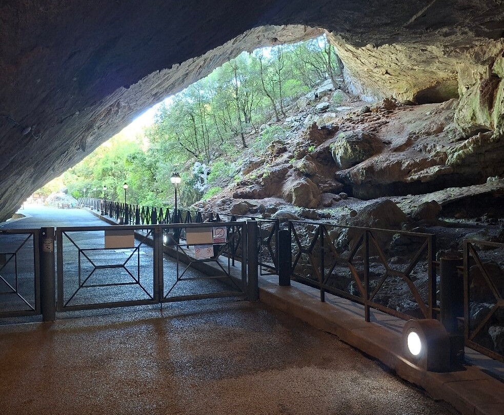 Grotta Di San Giovanni-Domusnovas必去景点