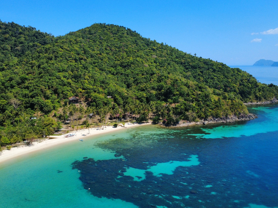Cacnipa Island-巴顿港必去景点