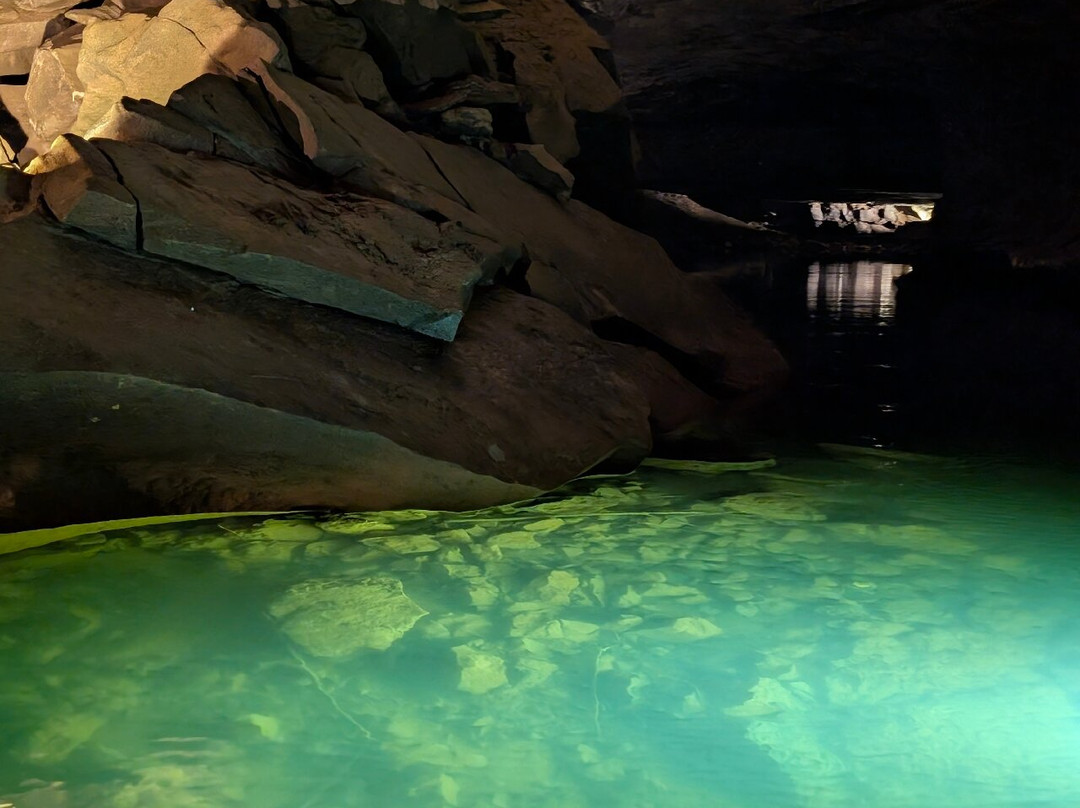 Lost River Cave-鲍灵格林必去景点