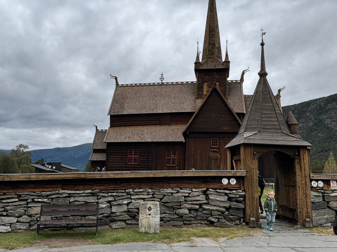 Lom Stave church-Lom必去景点