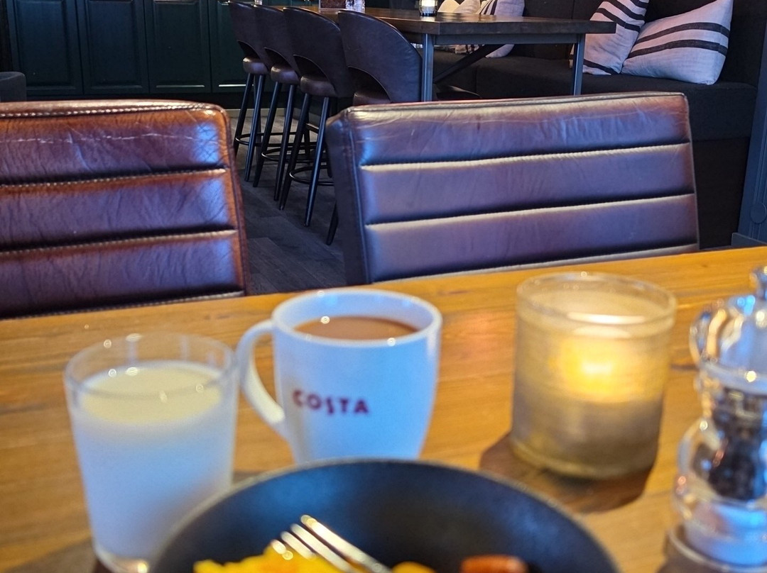 特吕西尔酒店主图