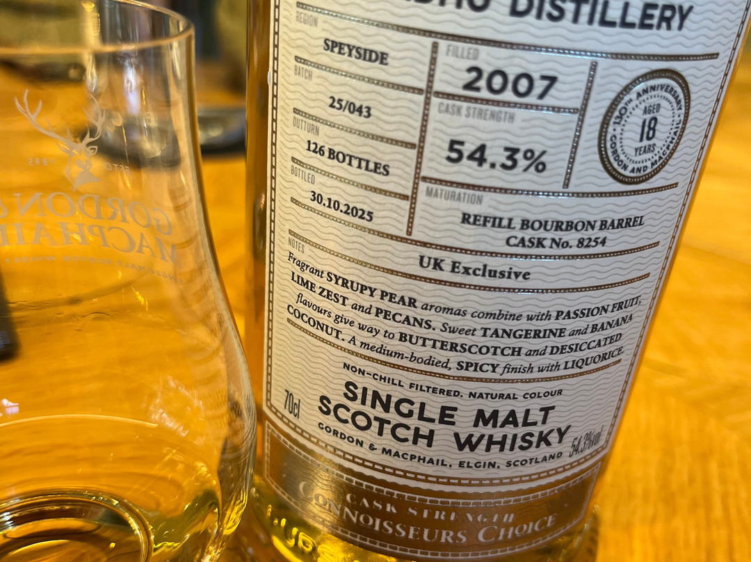 Gordon & MacPhail-埃尔金必去景点