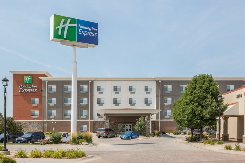Holiday Inn Express 黑斯廷斯主图