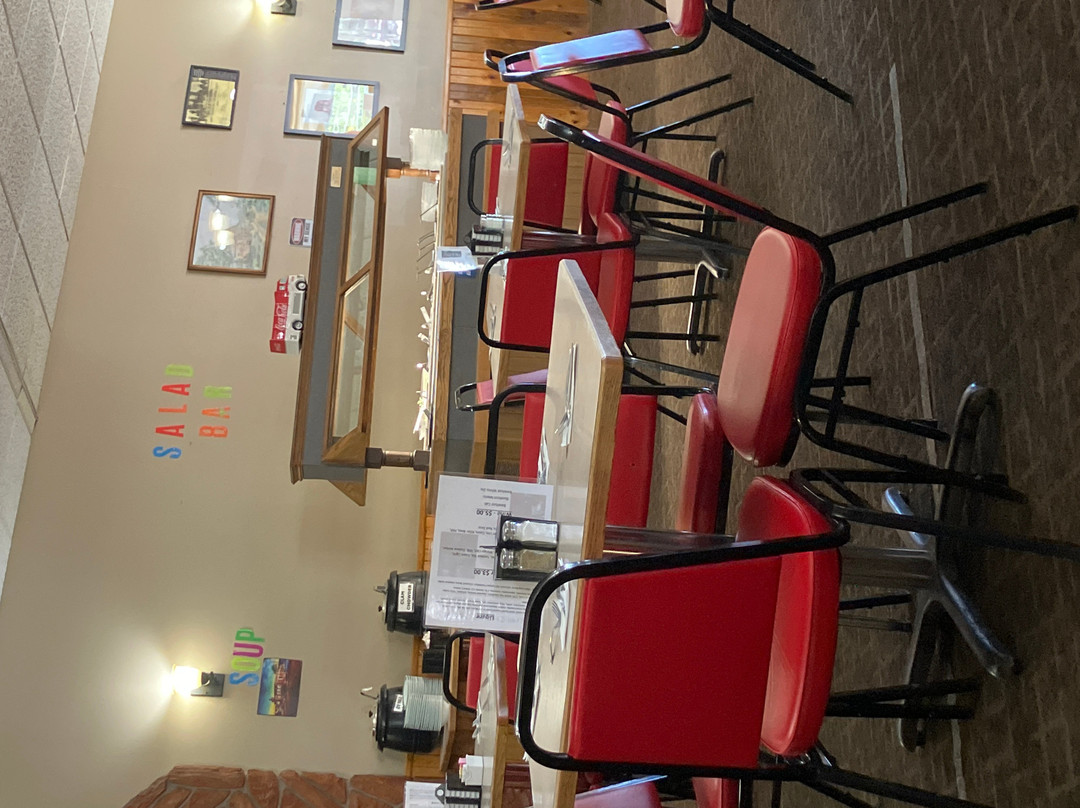 Uncle Louie's Diner