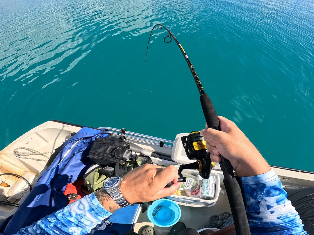 Blue Hole Water Sports-Hamilton Parish必去景点
