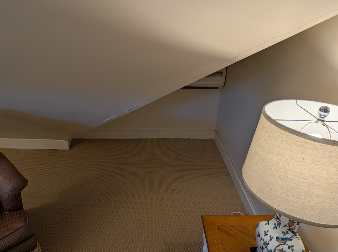 金斯布雷招待所主图