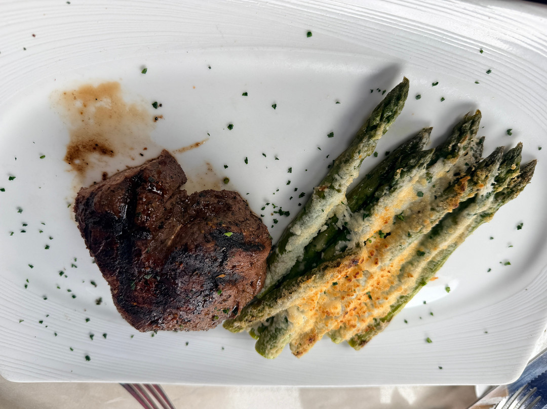 Rena's Italian Fishery & Grill