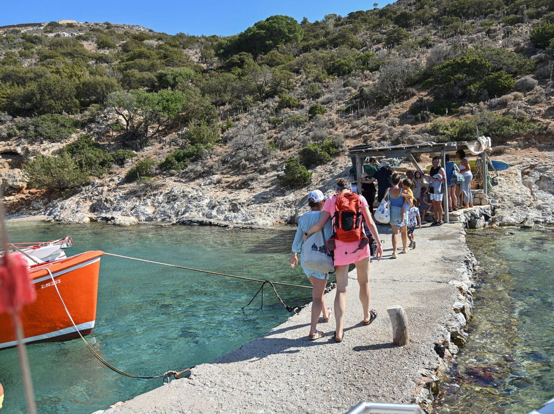 Gialitissa Boat Trips (est.2010) Panermos, South Naxos-Panermos必去景点