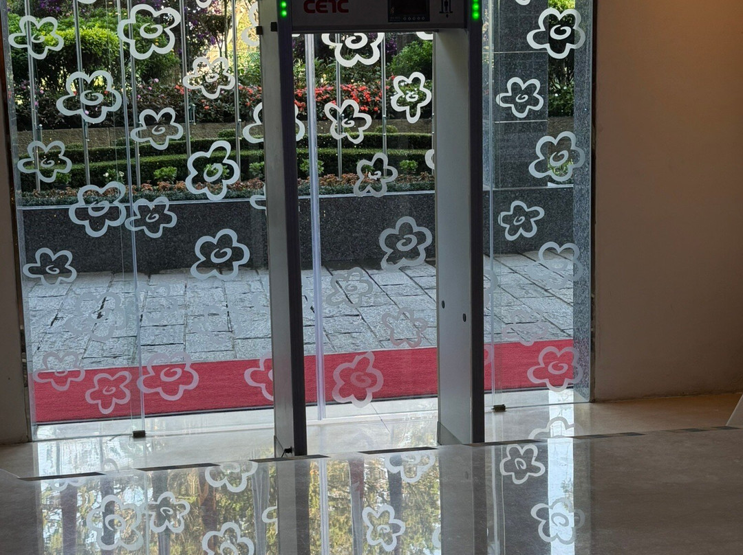 阿拉利亚绿城酒店主图