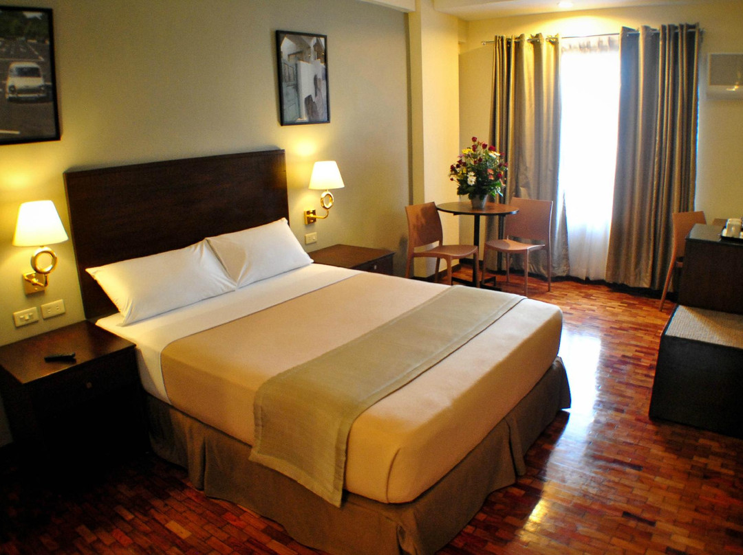 Fersal Hotel - Kalayaan