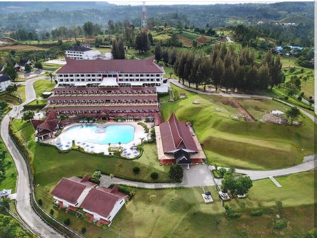 Niagara Hotel & Resorts Lake Toba-官方