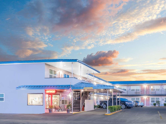 Americas Best Value Inn Pecos主图