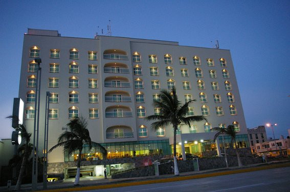 Boca del Rio酒店住宿-Rivoli Select Hotel