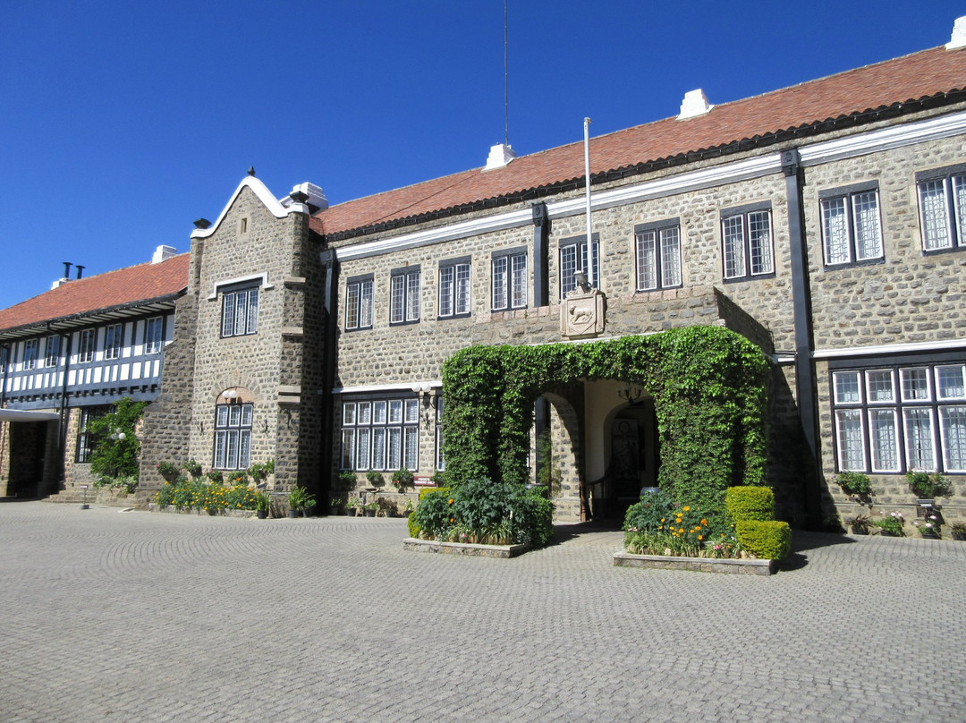 希尔俱乐部酒店