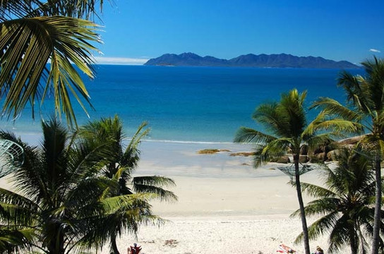 博恩酒店住宿-玫瑰湾度假村