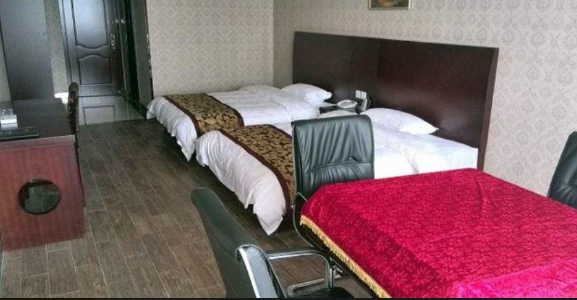 驿路港湾假日酒店主图