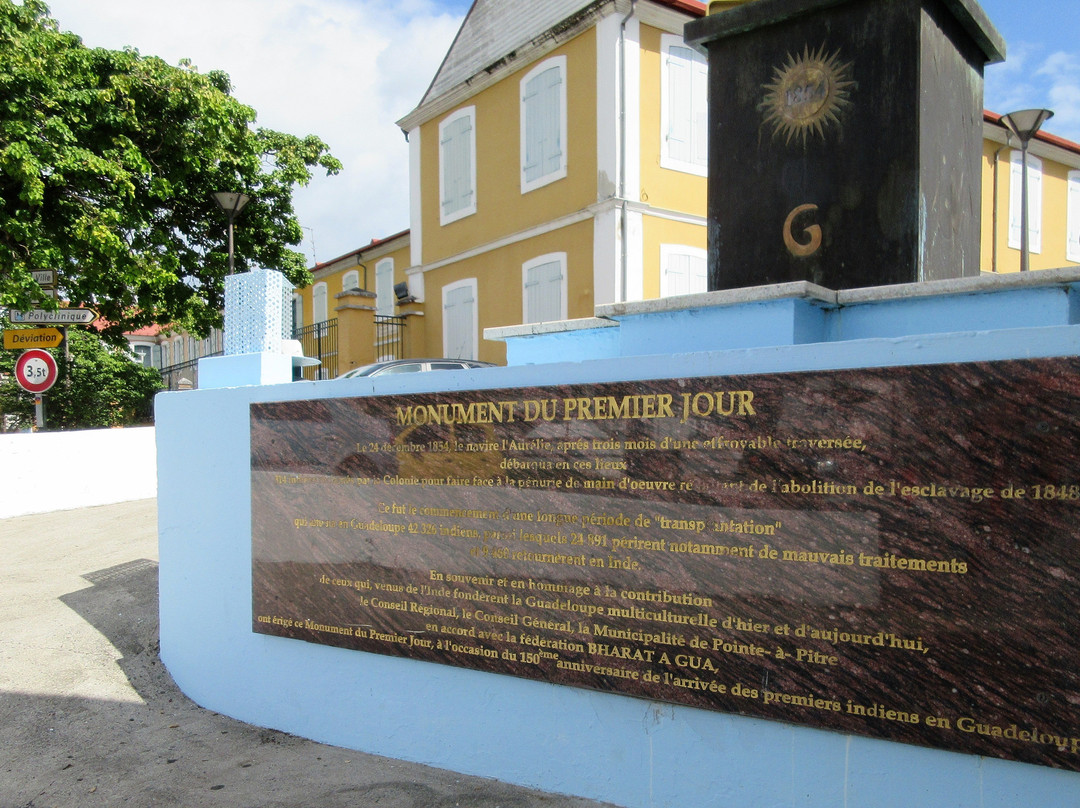 Monument du Premier Jour