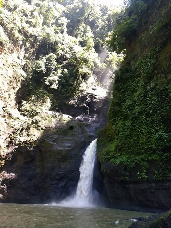 Pagsanjan Falls景点图片