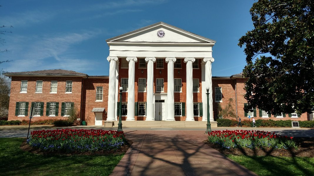 University of Mississippi景点图片