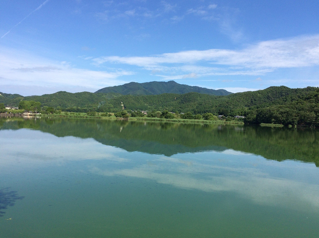 Hirosawa Pond景点图片