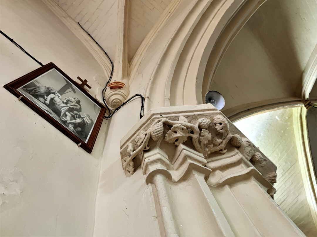 Église Et Presbytère À Nalliers景点图片