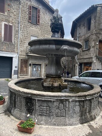 Fontana del Borgo Dentro景点图片