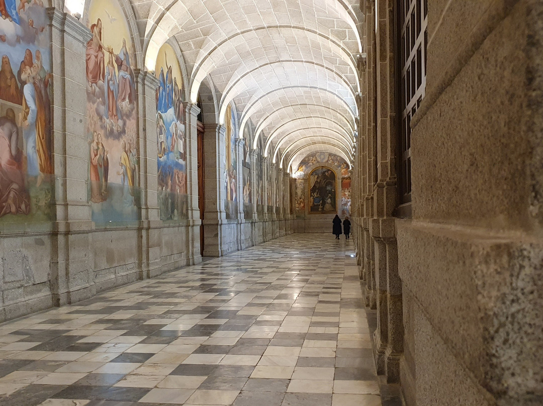 Basilica San Lorenzo景点图片