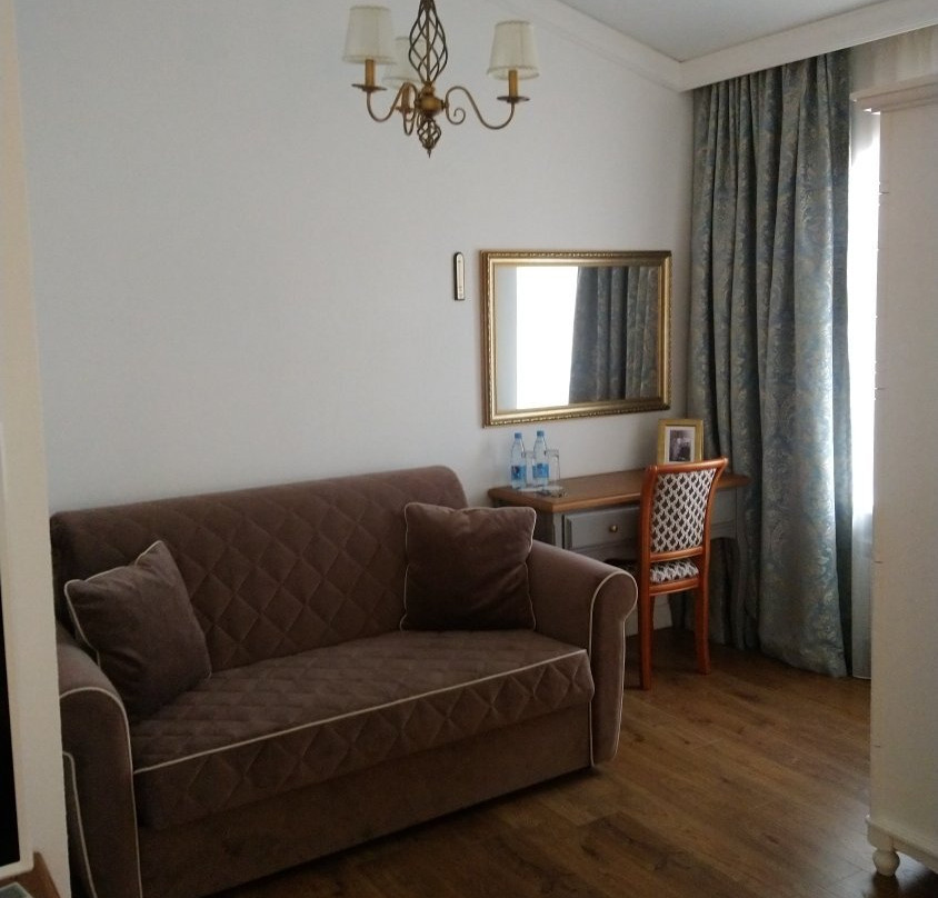 Zlatinskie Lavki Hotel
