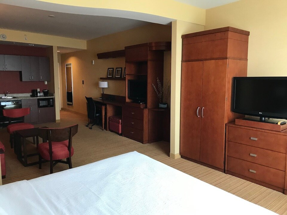 渥太华东万怡酒店主图