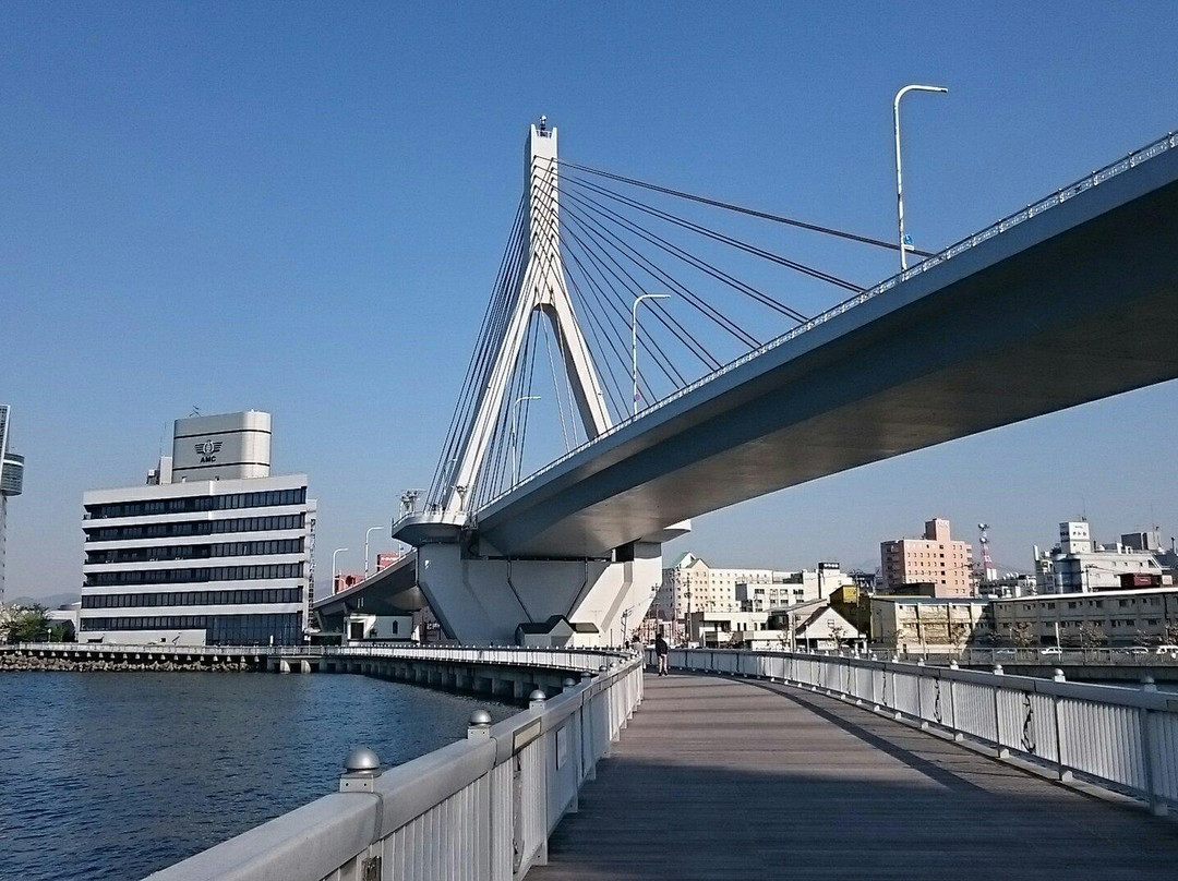 Aomori Bay Bridge景点图片