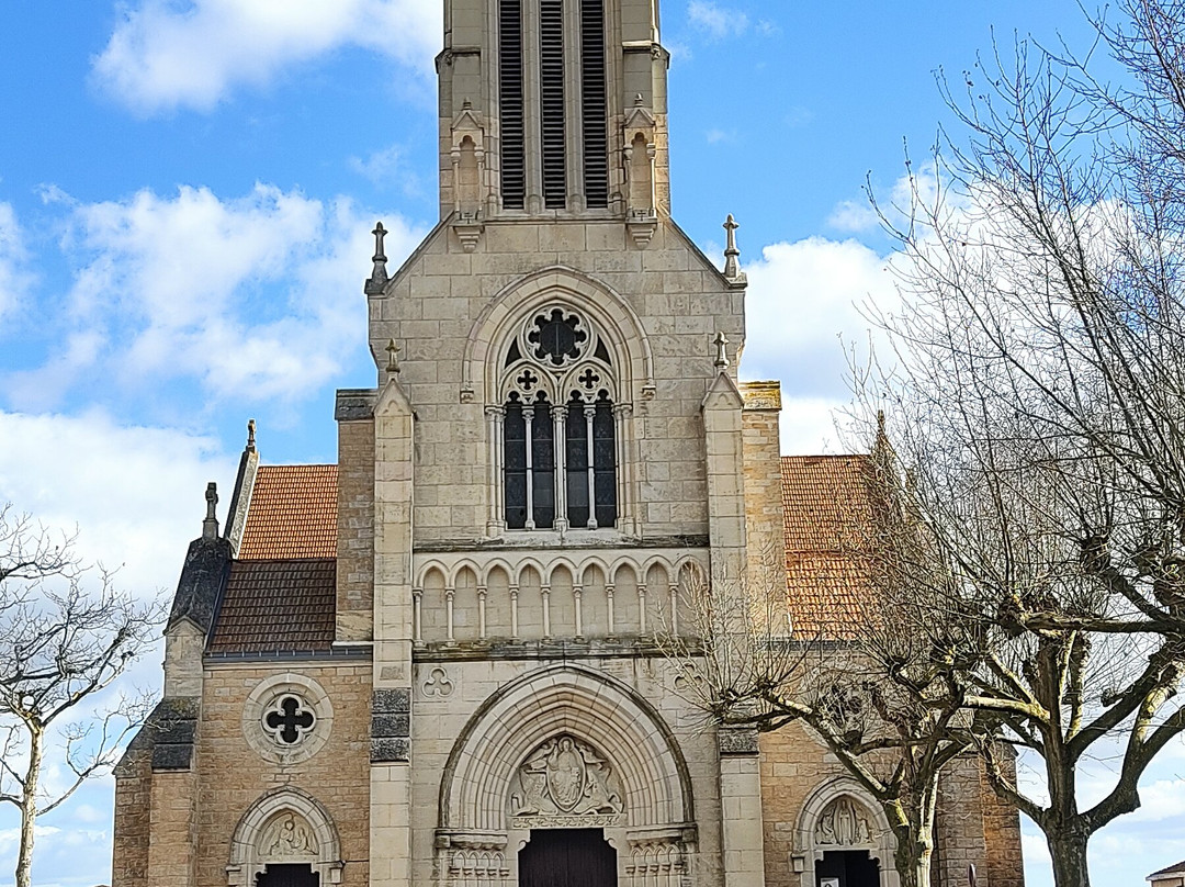 Église de la Chapelle de Guinchay景点图片