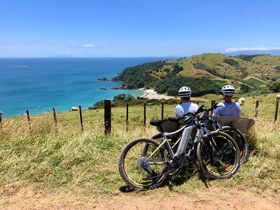 Sunrise eBikes Waiheke景点图片