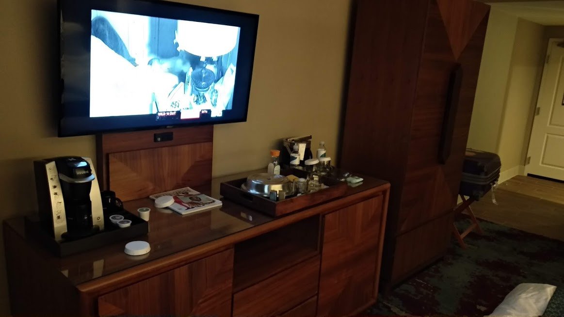 Bear Springs Hotel-官方