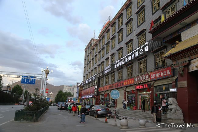 日喀则市旅游景点-喜格孜步行街