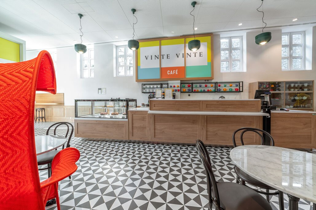 Vinte Vinte Café