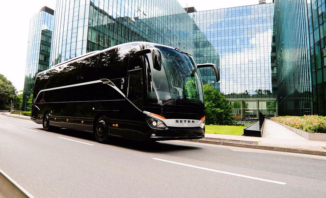 United Minibuses & Coaches景点图片