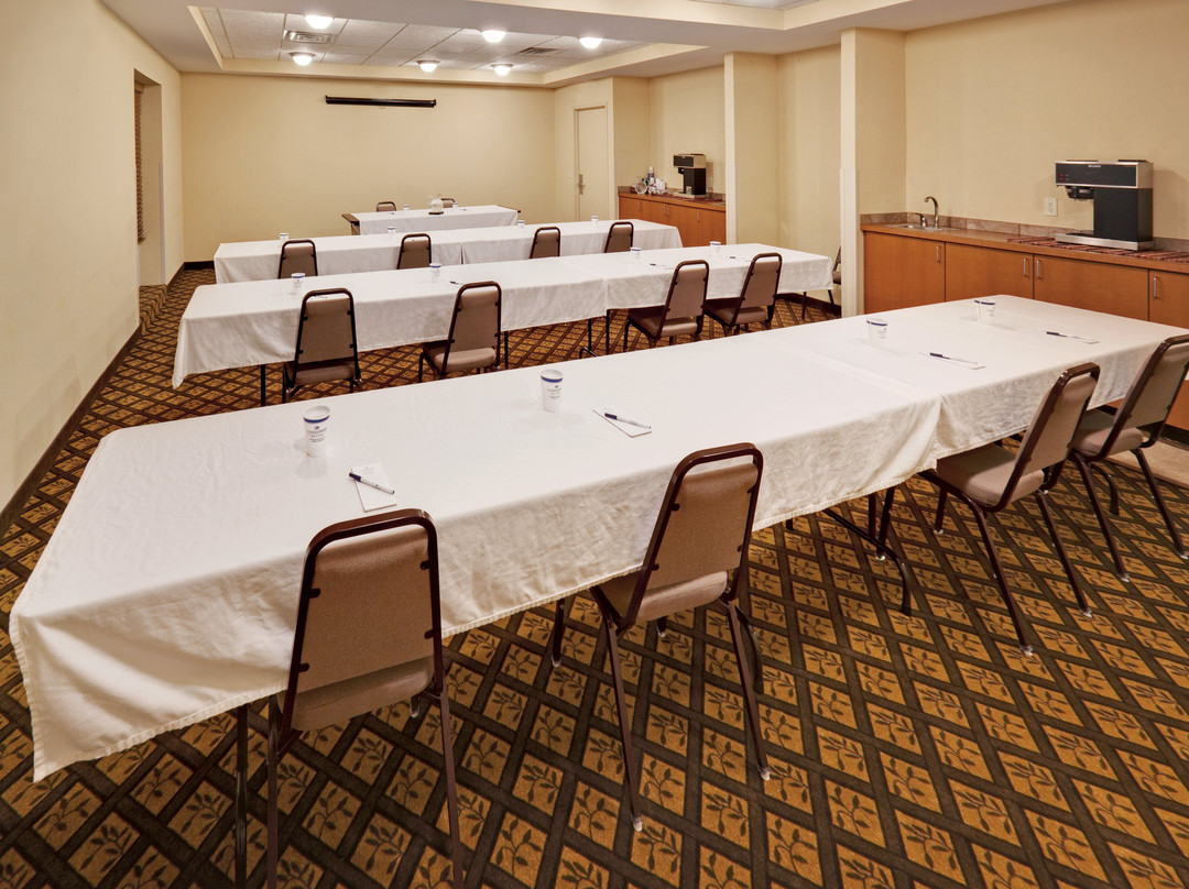 Candlewood Suites Omaha Airport By IHG主图