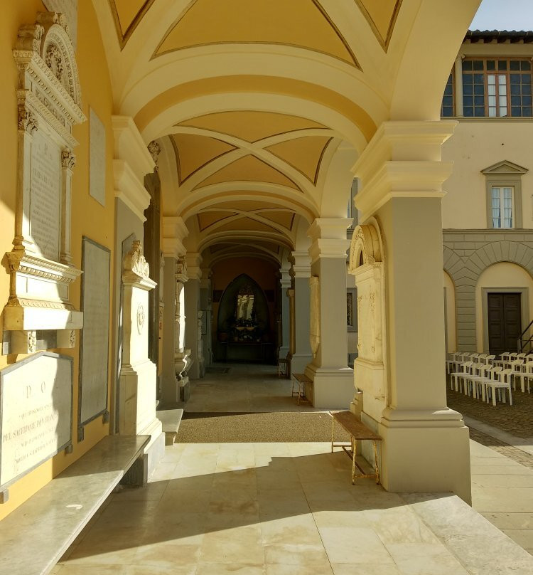 Santuario di Montenero景点图片